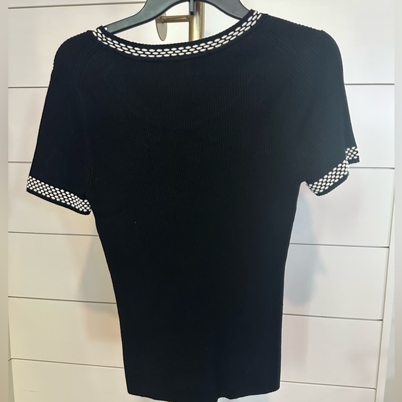 WHBM SWEATER TOP SZ M - Picture 2 of 3